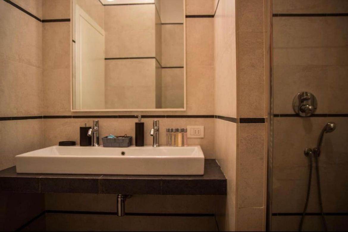 Piazza Italia Luxury Apartment Chianciano Terme Eksteriør billede
