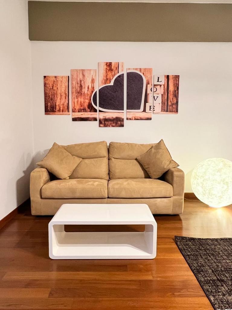 Piazza Italia Luxury Apartment Chianciano Terme Eksteriør billede